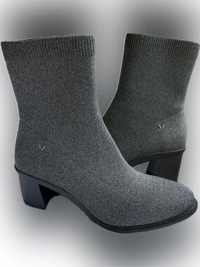 ✨ VIVAIA Amanda Almond-Toe Running Heel Boots in Rich Grey ✨